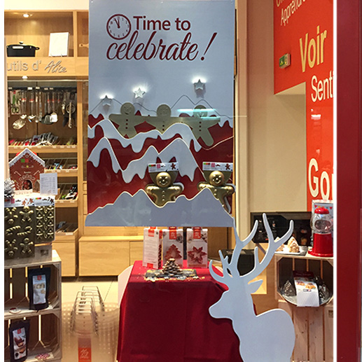 Animation vitrine, décors de Noël