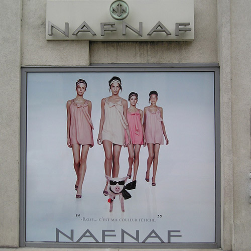 Panneau affichage Naf Naf