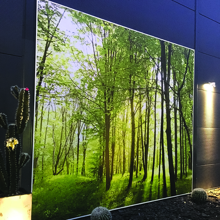 Toile tendue d'une image d'un paysage sur cadre en alu